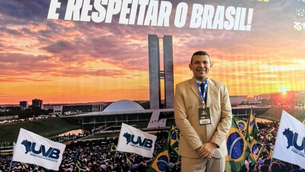 Vereador de Altos participa de evento nacional em Brasília