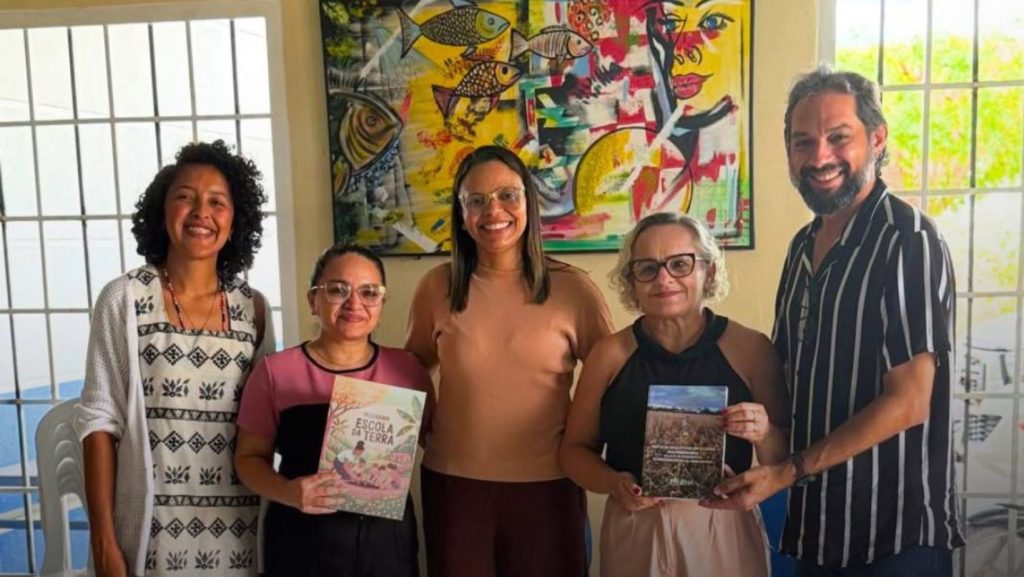 Secretaria de Educação de Assunção do Piauí adere ao programa “Escola na Terra”