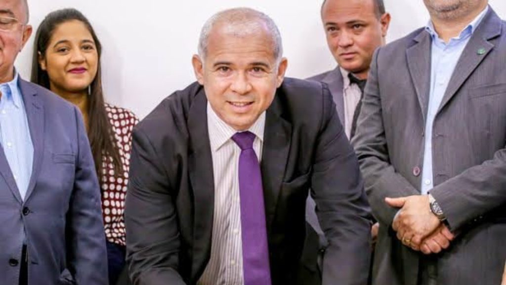Tiago Vasconcelos perde apoio de lideranças em Teresina e em Dom Inocêncio