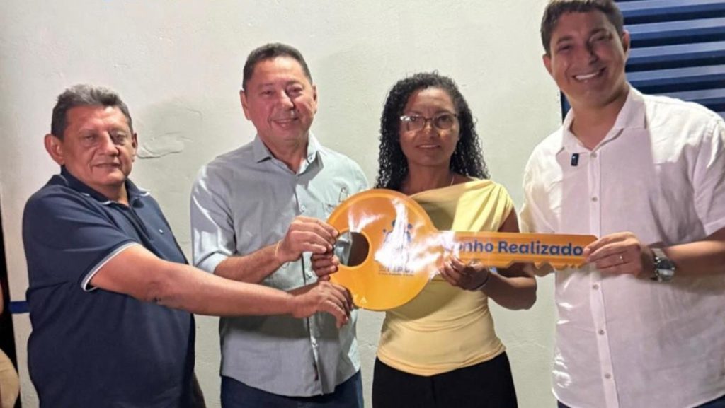 Prefeito Dr. Aderson entrega casas do Minha Casa, Minha Vida em Socorro do Piauí