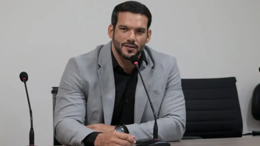 Presidente da CBF é acusado de bancar amantes com dinheiro da confederação