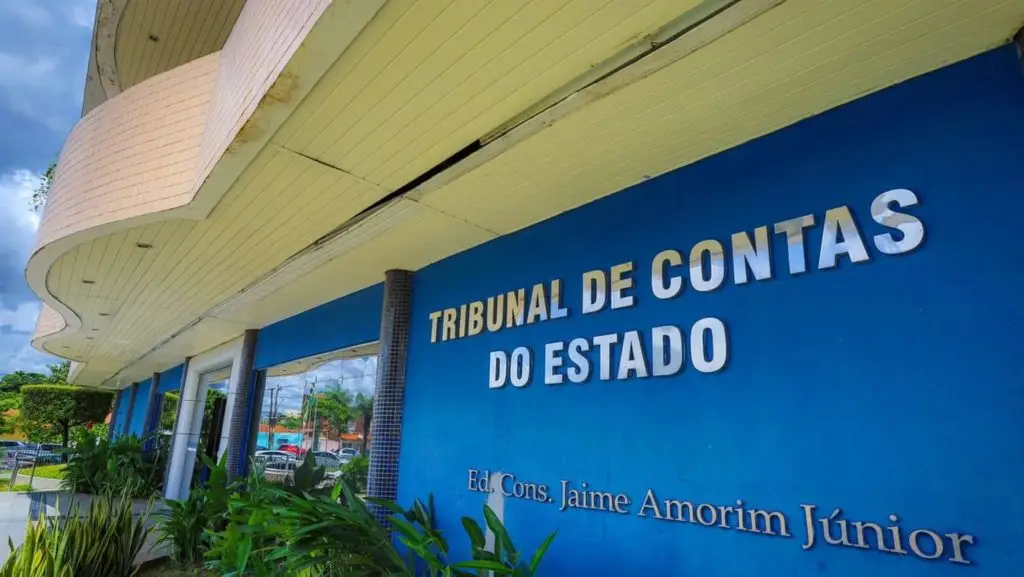 Ex-prefeito de cidade do Piauí é condenado pelo TCE-PI a pagar R$ 100 mil
