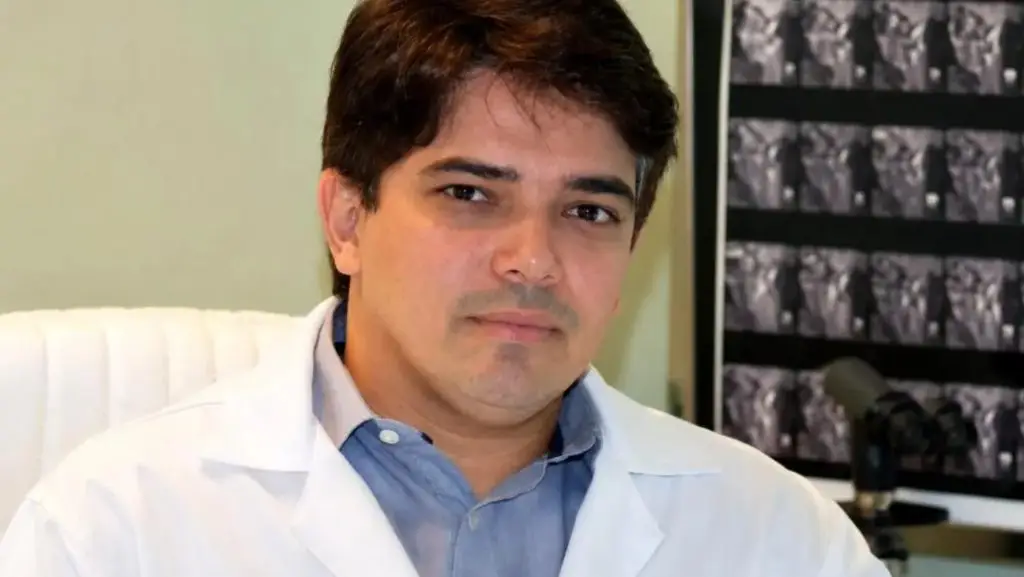 Morre o médico Jacinto Lay aos 52 anos no Hospital Albert Einstein